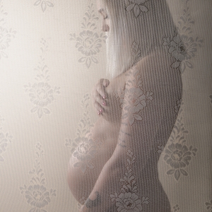 zwangerschapshoot in studio - copyright by Wennepen